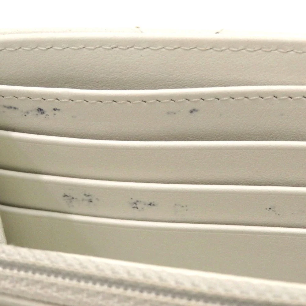 CHANEL White Lambskin Leather Logo Wallet - Picture 4 of 7